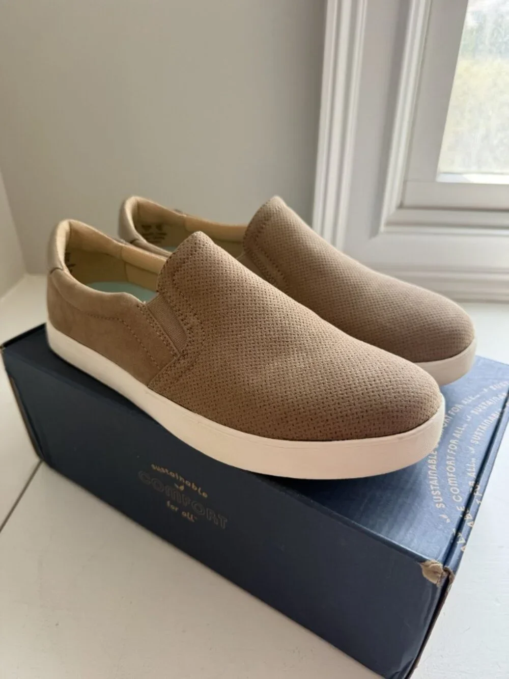 NWB Dr. Scholl's Madison Cloud Slip On Sneaker Brown Women's Size US 10 $80 [jb] - Picture 9 of 16